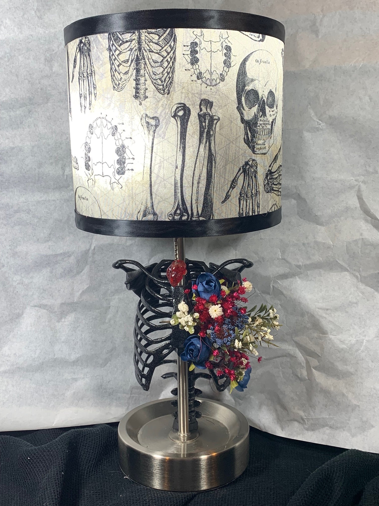 Handcrafted 3D Resin Printed Ribcage Lamp – Anatomy Chart Covered Shade and Heart Chain Pull