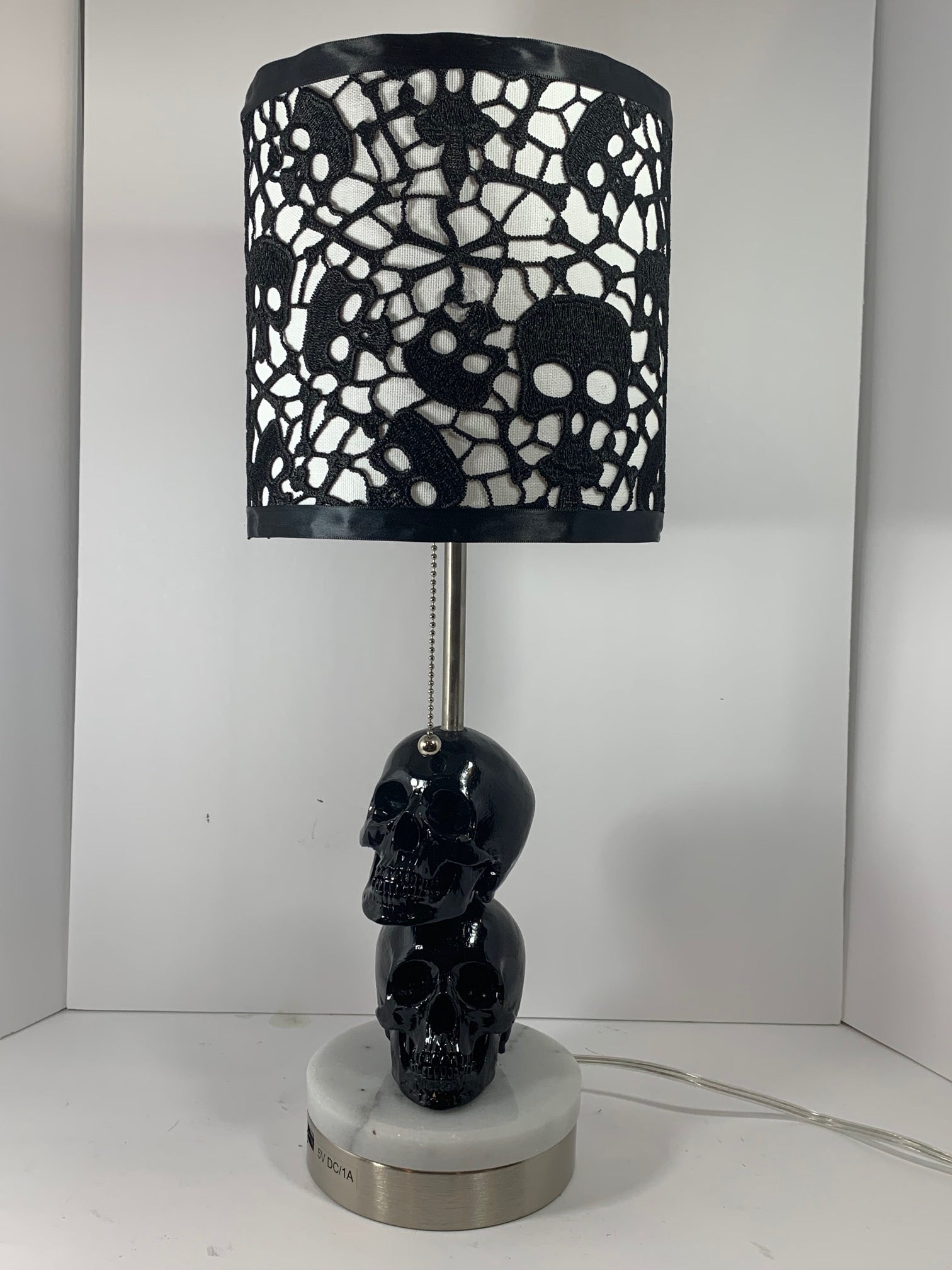 Unique Skulls Lamp - High Quality 3D Resin, Hand-Painted, USB Charging